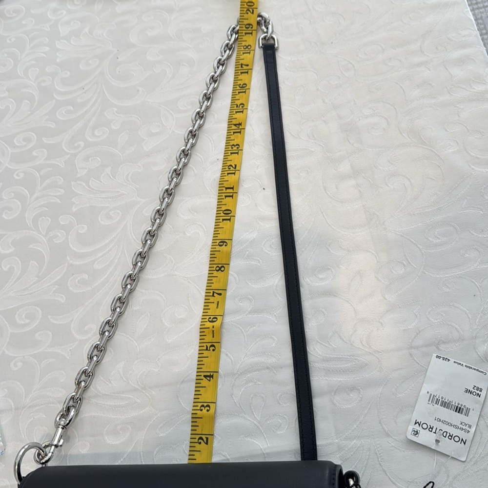 Marc Jacobs Shoulder Bag - Picture 12 of 15